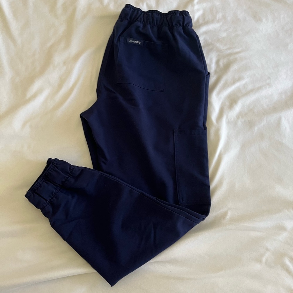 Jaanuu Women’s Scrub Set M